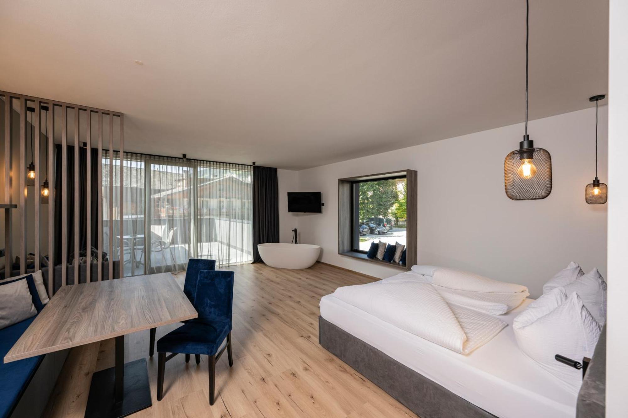Montanaris Alpine - Active - Relax Hotel Niederdorf Buitenkant foto