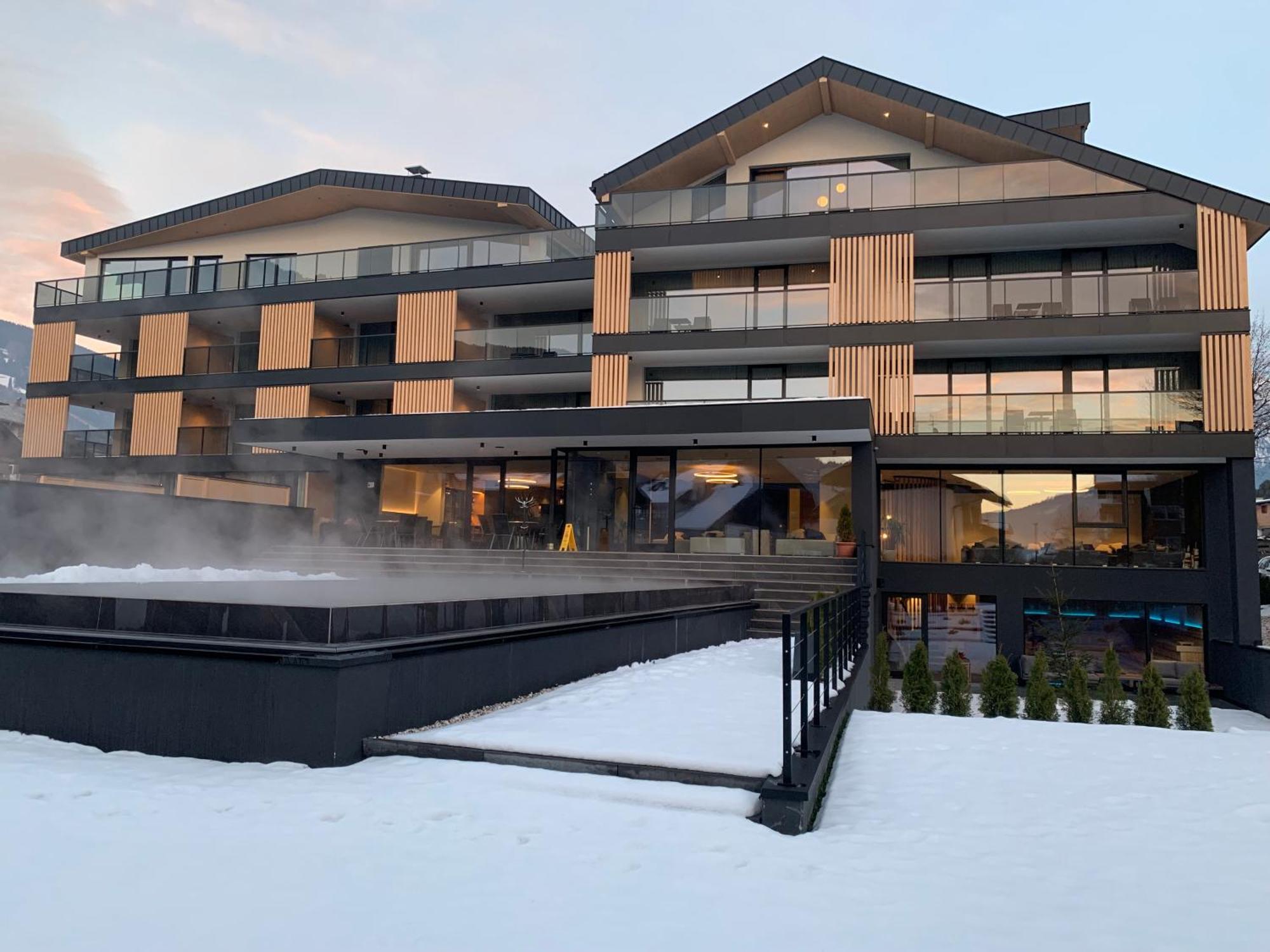 Montanaris Alpine - Active - Relax Hotel Niederdorf Buitenkant foto